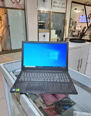 Photo - New Laptop Lenovo IdeaPad 330 8GB Intel Core I5 HDD 1T