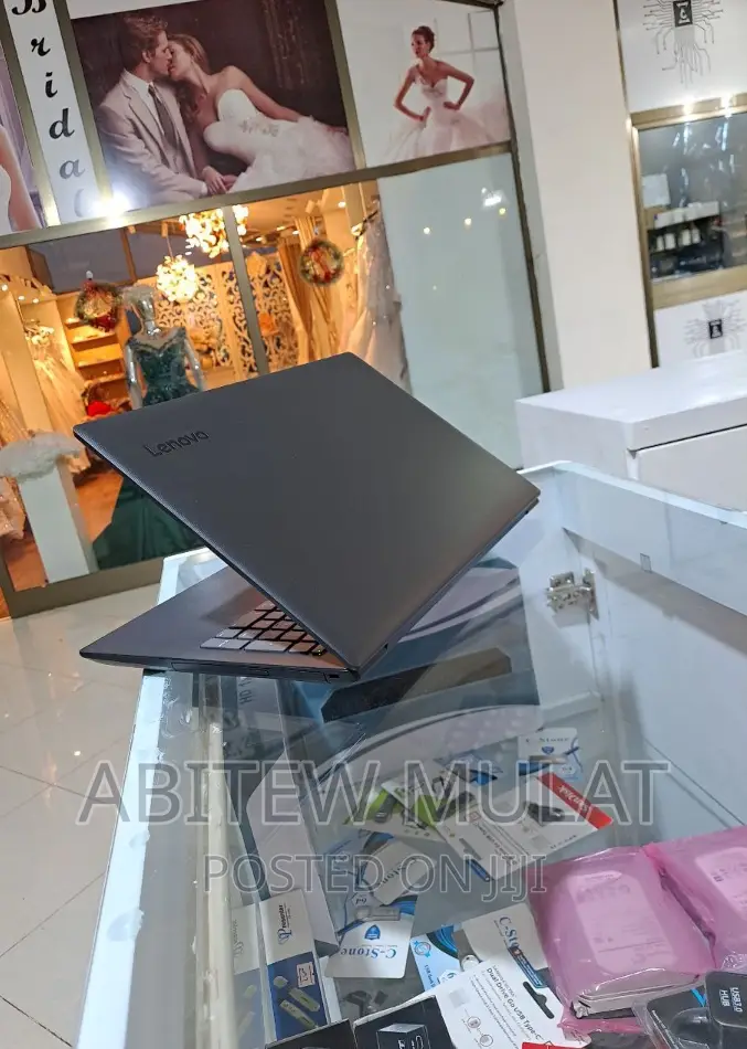 New Laptop Lenovo IdeaPad 330 8GB Intel Core I5 HDD 1T