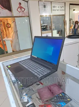 New Laptop Lenovo IdeaPad 330 8GB Intel Core I5 HDD 1T