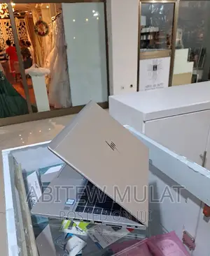 New Laptop HP EliteBook 840 16GB Intel Core I5 SSD 512GB