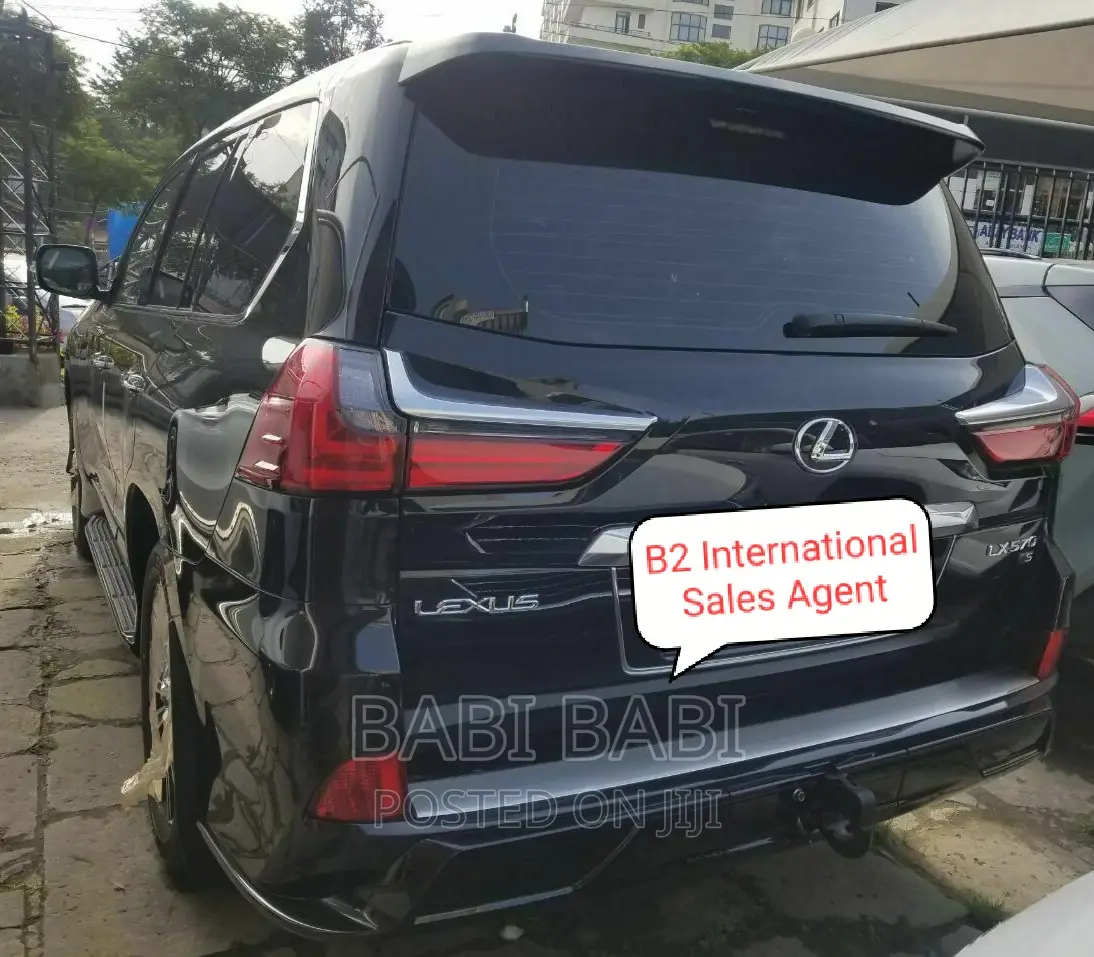 Lexus LX 2020 Matt Black