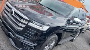 New Toyota Land Cruiser 2022 Black