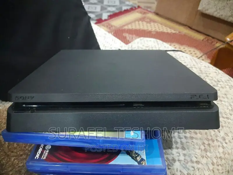 Playstation Ps 4 Ps Slim ፕሌስቴሽኖች