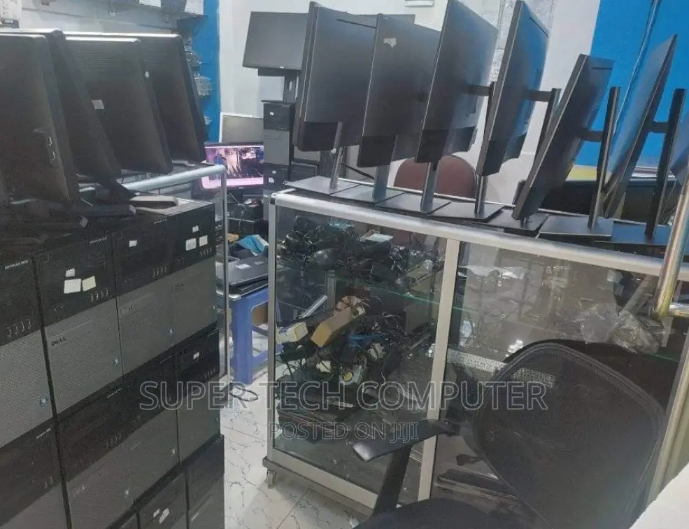 Dell 24 Inchi Frameless Monitor ,Full HD