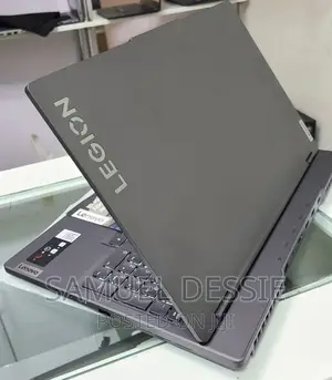 New Laptop Lenovo Legion 5 16GB AMD Ryzen 7 SSD 512GB