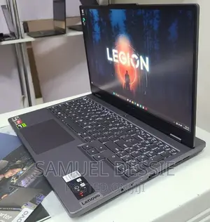 New Laptop Lenovo Legion 5 16GB AMD Ryzen 7 SSD 512GB