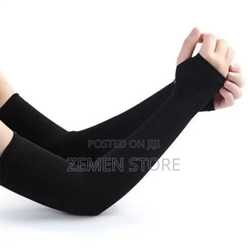 (4ፍሬ በአንድ ላይ) Sun Protection Hand Sleeves Black and White