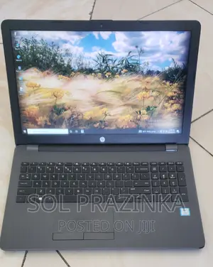 New Laptop HP 15-Dy1032wm 8GB Intel Core I7 HDD 1T