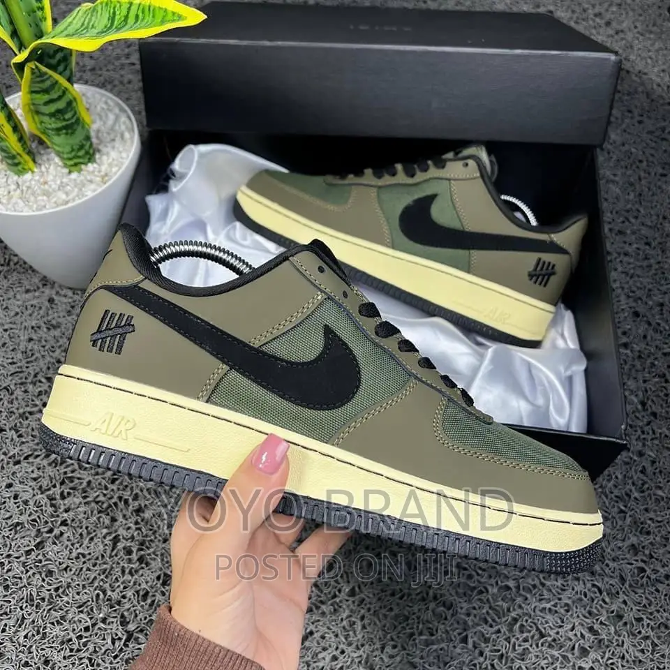 Nike Air Force 1 Green