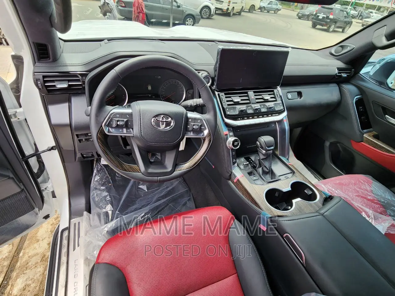 New Toyota Land Cruiser 2022 Black