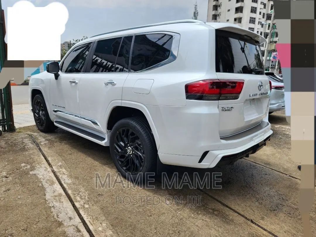 New Toyota Land Cruiser 2023 White
