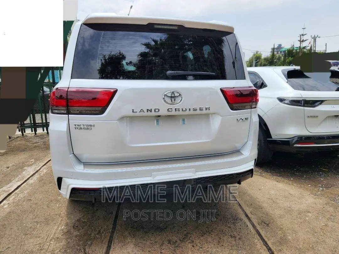 New Toyota Land Cruiser 2023 White