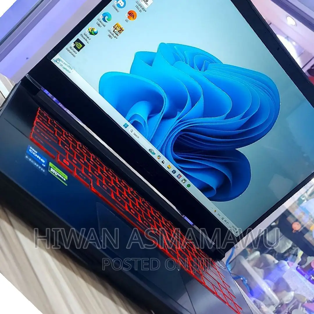New Laptop MSI GF63 16GB Intel Core I7 SSD 512GB