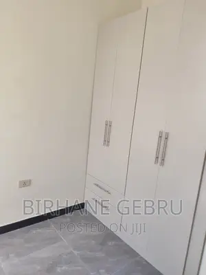 3bdrm Apartment in Apartiment, Bole for rent