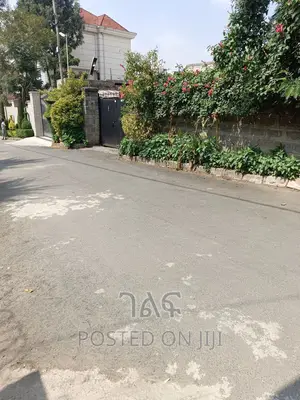 በጣም ቆንጆ ቦታ ፊጋ አስፓልት ዳር ለአፓርትመንት በተለይ ገንቢዎች