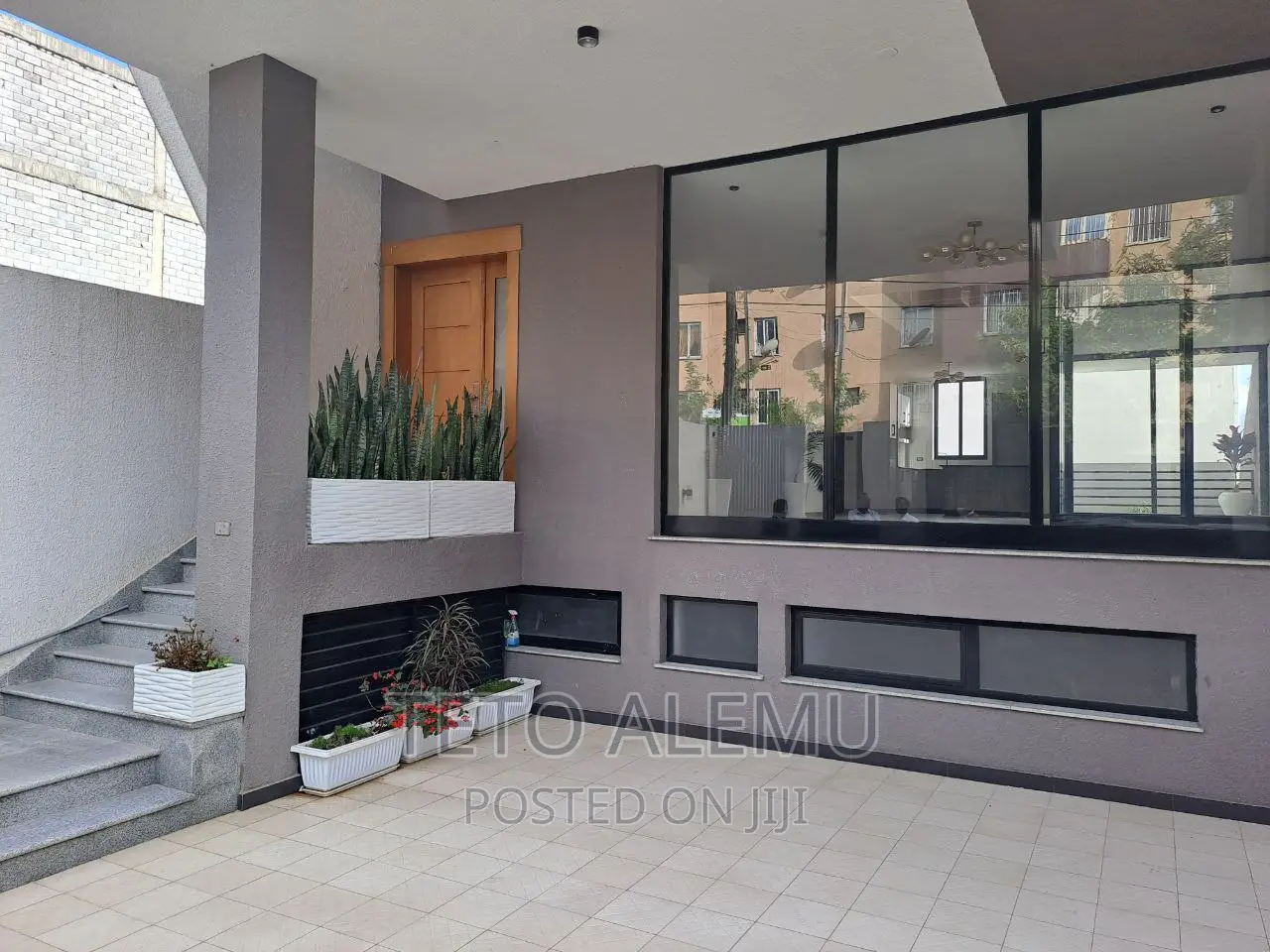 4bdrm House in የሚሸጥ ቤት ቦሌ ቡልብላ, Bole for sale