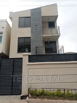 4bdrm House in የሚሸጥ ቤት ፌጋ ኮምፓውድ, Bole for sale