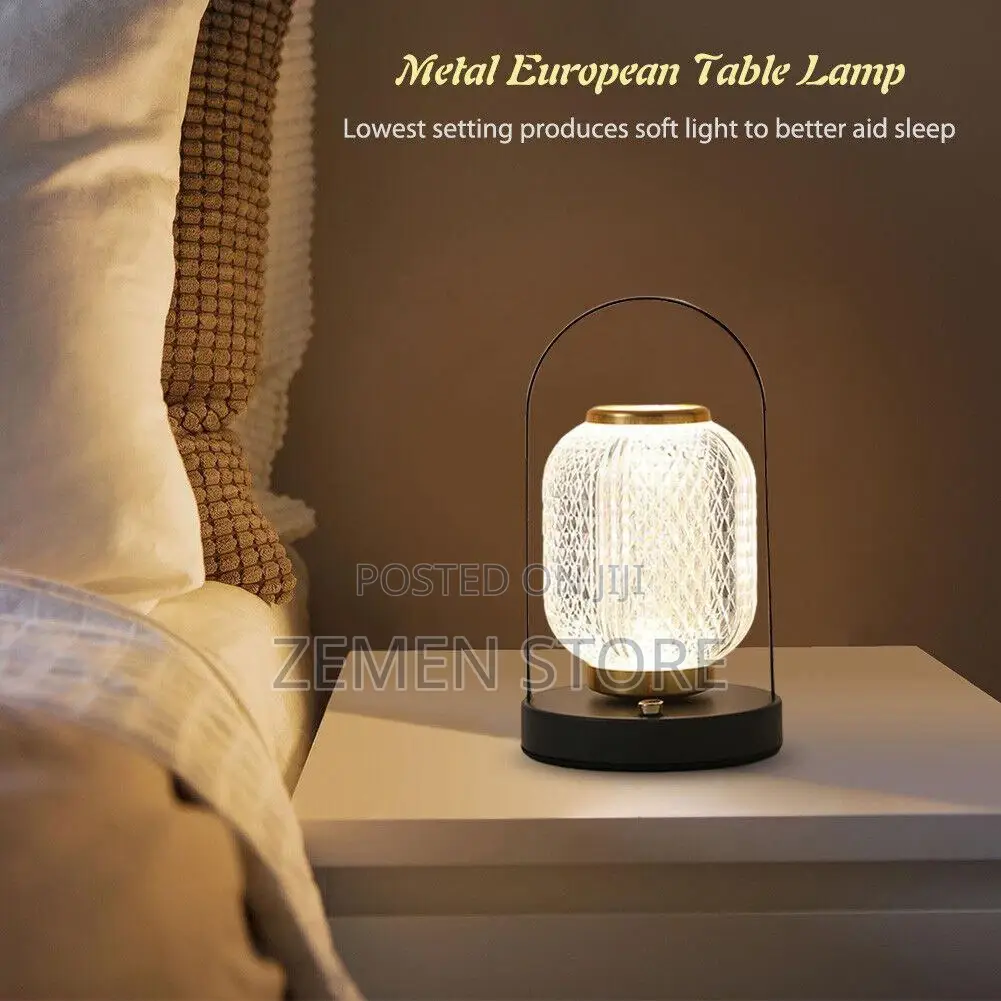 Luxurious Creative Table Lamp