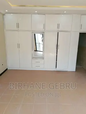 6bdrm House in House Rent, Bole for rent