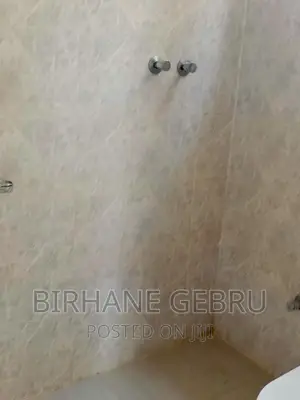 6bdrm House in House Rent, Bole for rent