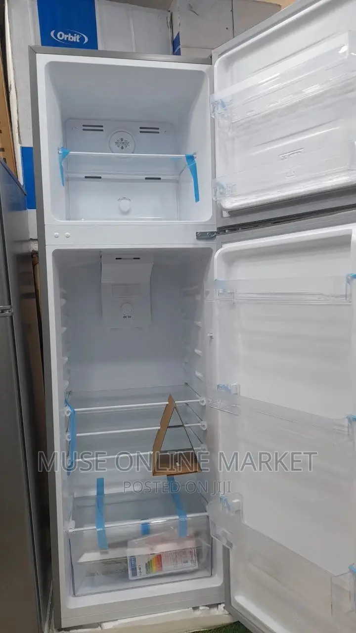 Orbit 310 Fun System Refrigerator