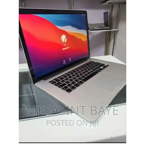 New Laptop Apple MacBook Pro 2015 16GB Intel Core I7 SSD 512GB