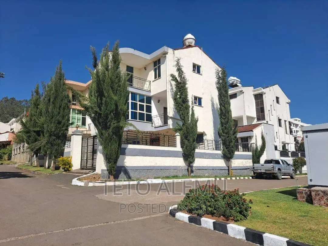 5bdrm House in የሚሸጥ ቤት አያት ኮምፓውድ, Yeka for sale