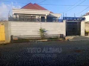 3bdrm Villa in Vila For Sale ወሰን, Bole for sale