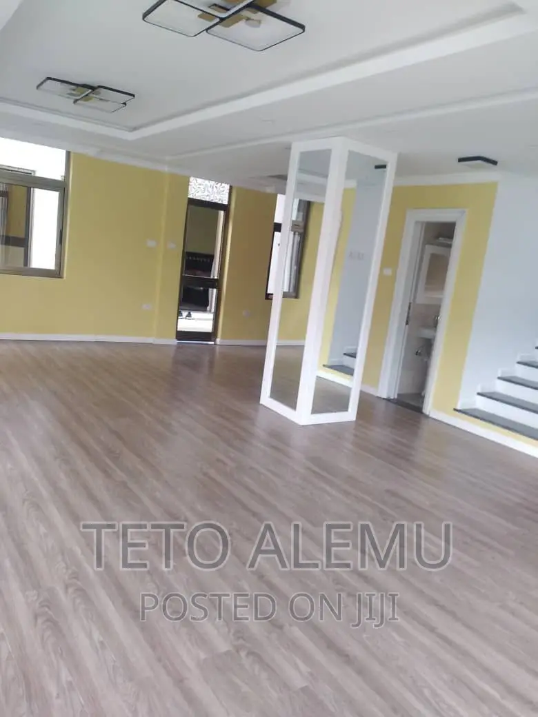 4bdrm House in የሚሸጥ ቤት አያት, Bole for sale