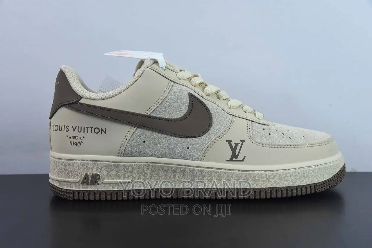 Orginal Nike Air Force LV Sneaker