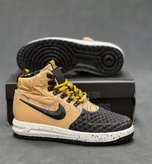 Nike Lunar Force Sneker