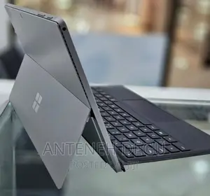 Photo - New Laptop Microsoft Surface Pro 4 8GB Intel Core I5 SSD 256GB