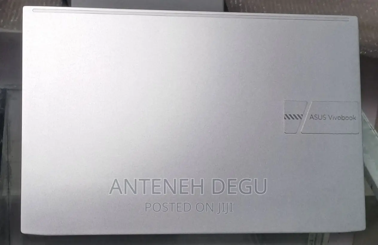 New Laptop Asus VivoBook 15 X505BA 8GB Intel Core I5 SSD 512GB
