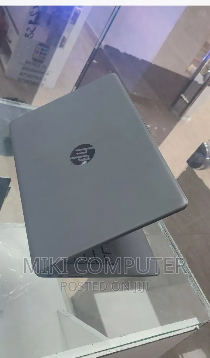 New Laptop HP Stream Notebook 8GB Intel Core I7 HDD 1T