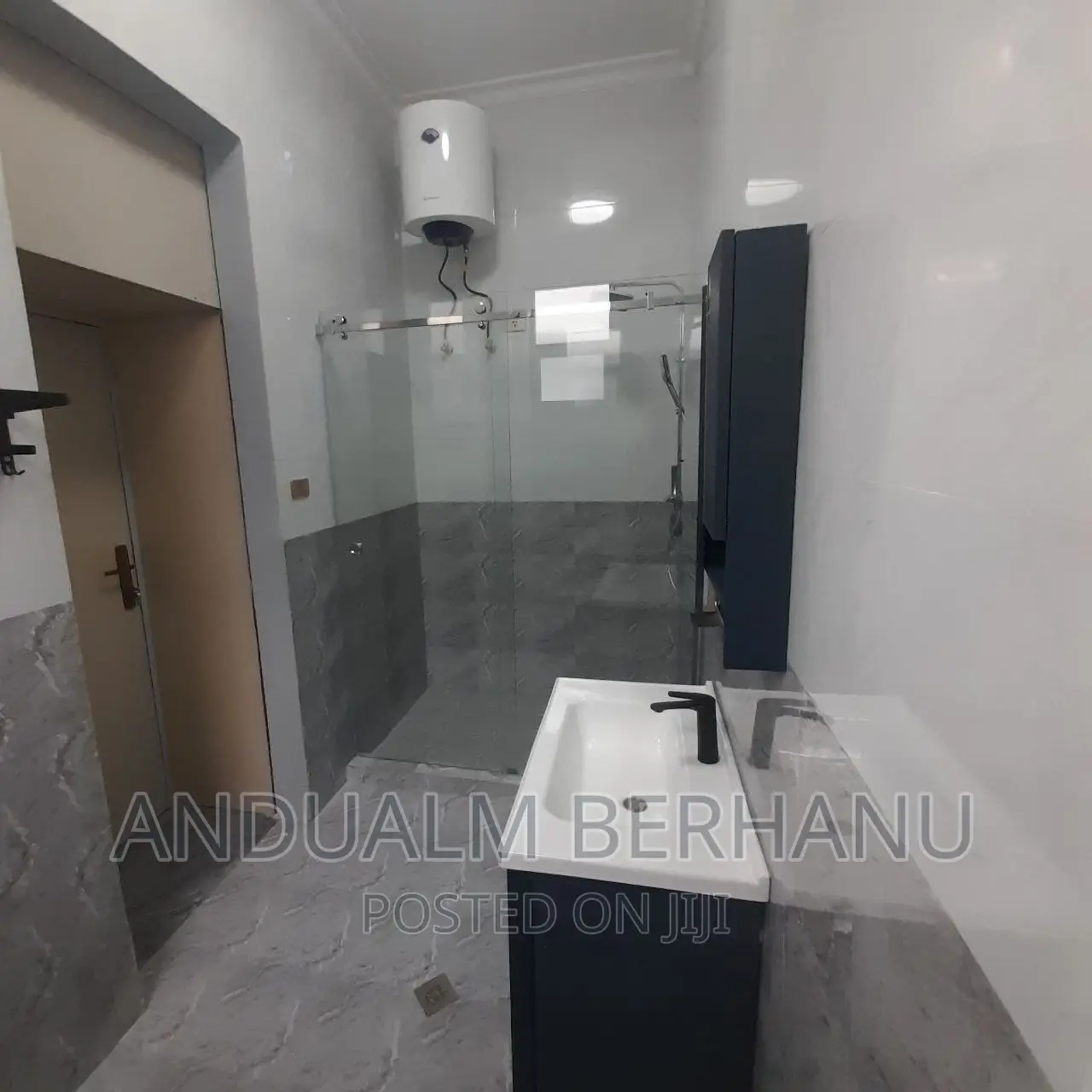 3bdrm Villa in Bole for sale