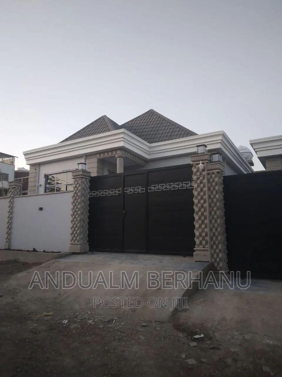3bdrm Villa in Bole for sale