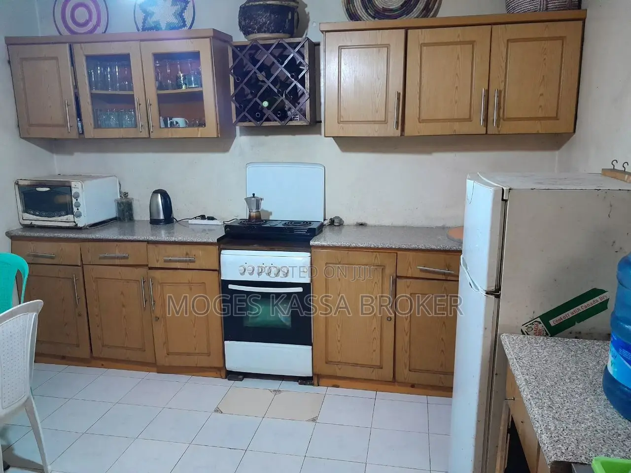 ሰሚት አትሌቶች መንደር ምርጥ መኖርያ ቪላ ከዋና መንገድ 1 ግልባጭ