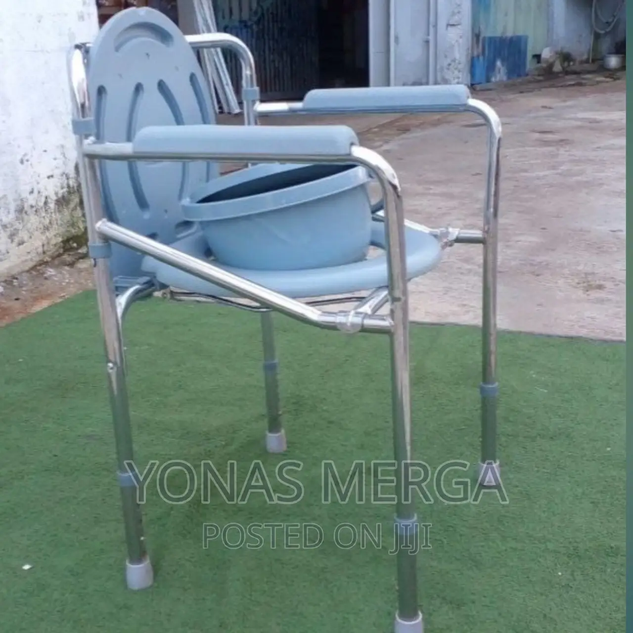 Potty Chair for Patients Old People,Strong Frame 3-in-1 Use