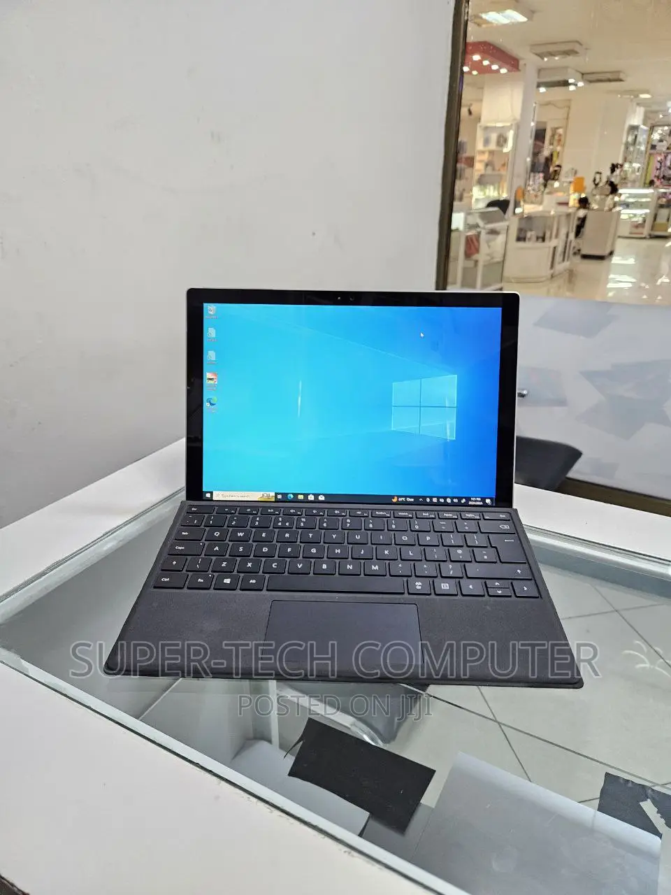 New Laptop Microsoft Surface Pro 4 8GB Intel Core I5 SSD 256GB