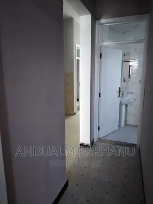 3bdrm Villa in Bole for sale