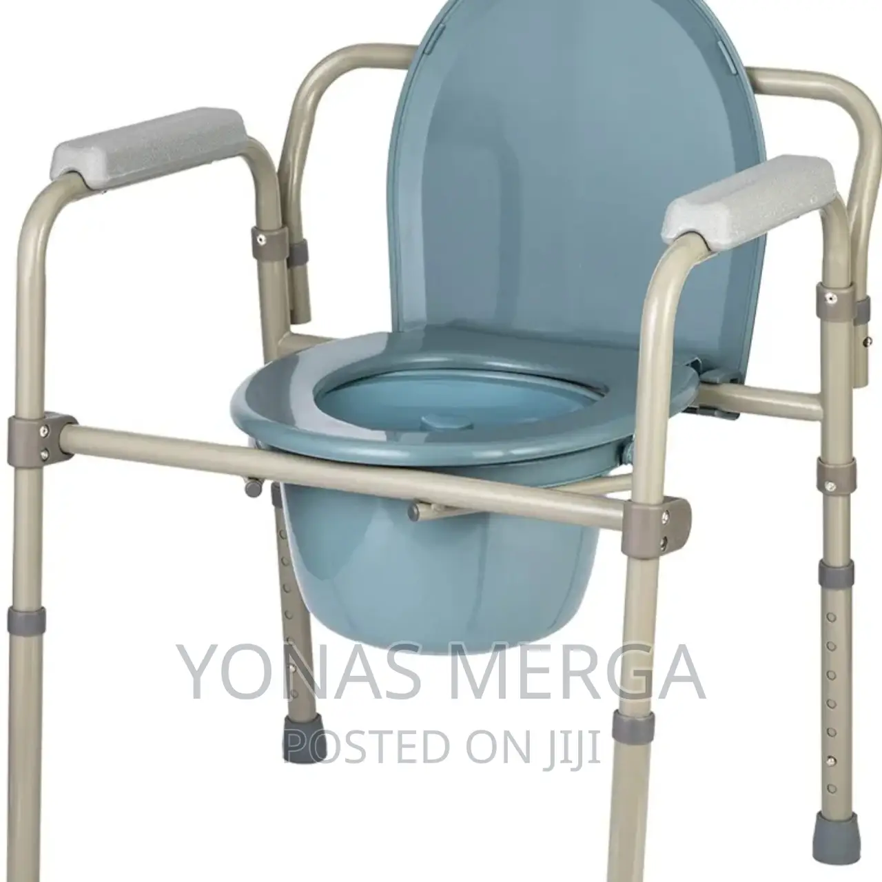 Toilet Chair Easy Tool-Free Adjustments Raise or Lower Chair