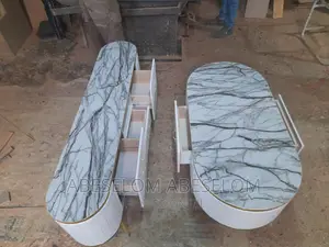 Photo - 1,50 Cm ቲቪ እስታንድ እና ጠረጴዛ