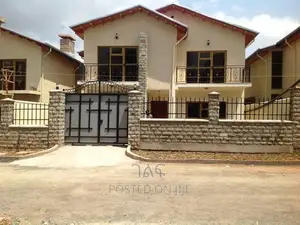 Photo - 4bdrm House in የግል, Bole for sale
