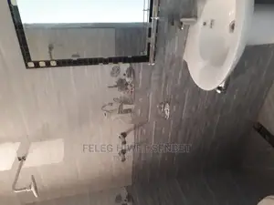 Furnished 5bdrm House in Aa, Bole for Sale