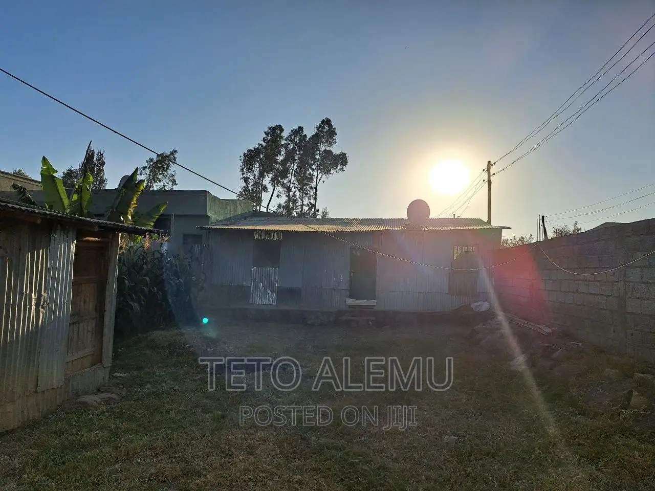 የሚሸጥ ቦታ ሲቪል ሰርቪስ ወጣት ማዕከል አካባቢ ዋና አስፓል የያዘ