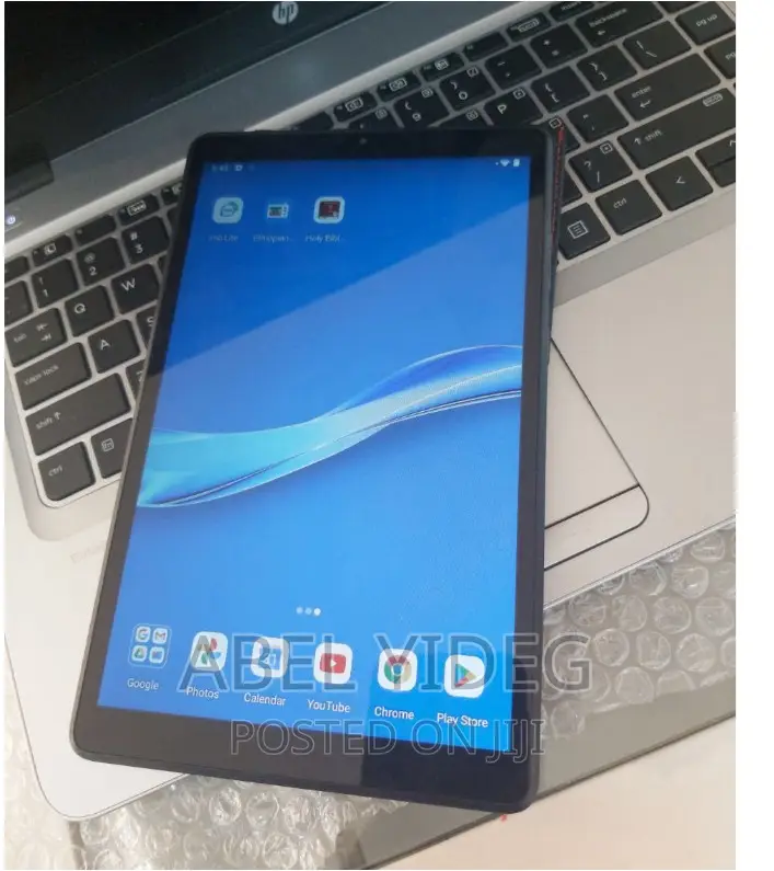 New Lenovo Tab 8 16 GB Gray