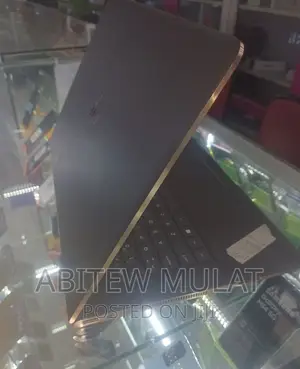 New Laptop HP Spectre X360 16GB Intel Core I7 SSD 512GB