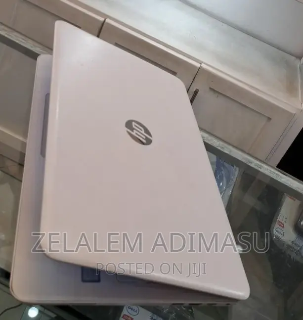 New Laptop HP Pavilion 15 8GB Intel Core I5 SSD 1T