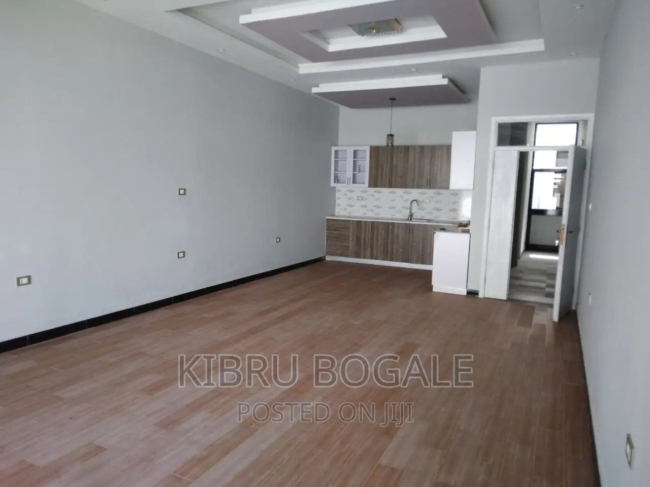 5bdrm Villa in Ayat, Bole for sale