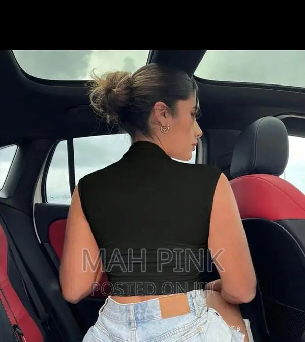 Black Solid Mock Neck Tank Top